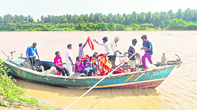 శాంతించిన గోదారమ్మ1