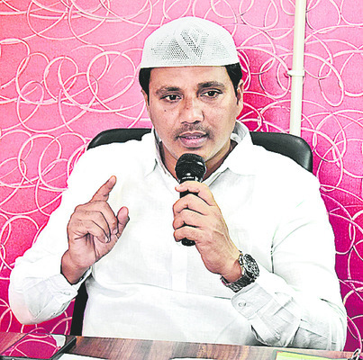 హజ్ కమిటీని రద్దు చేయాలి 2