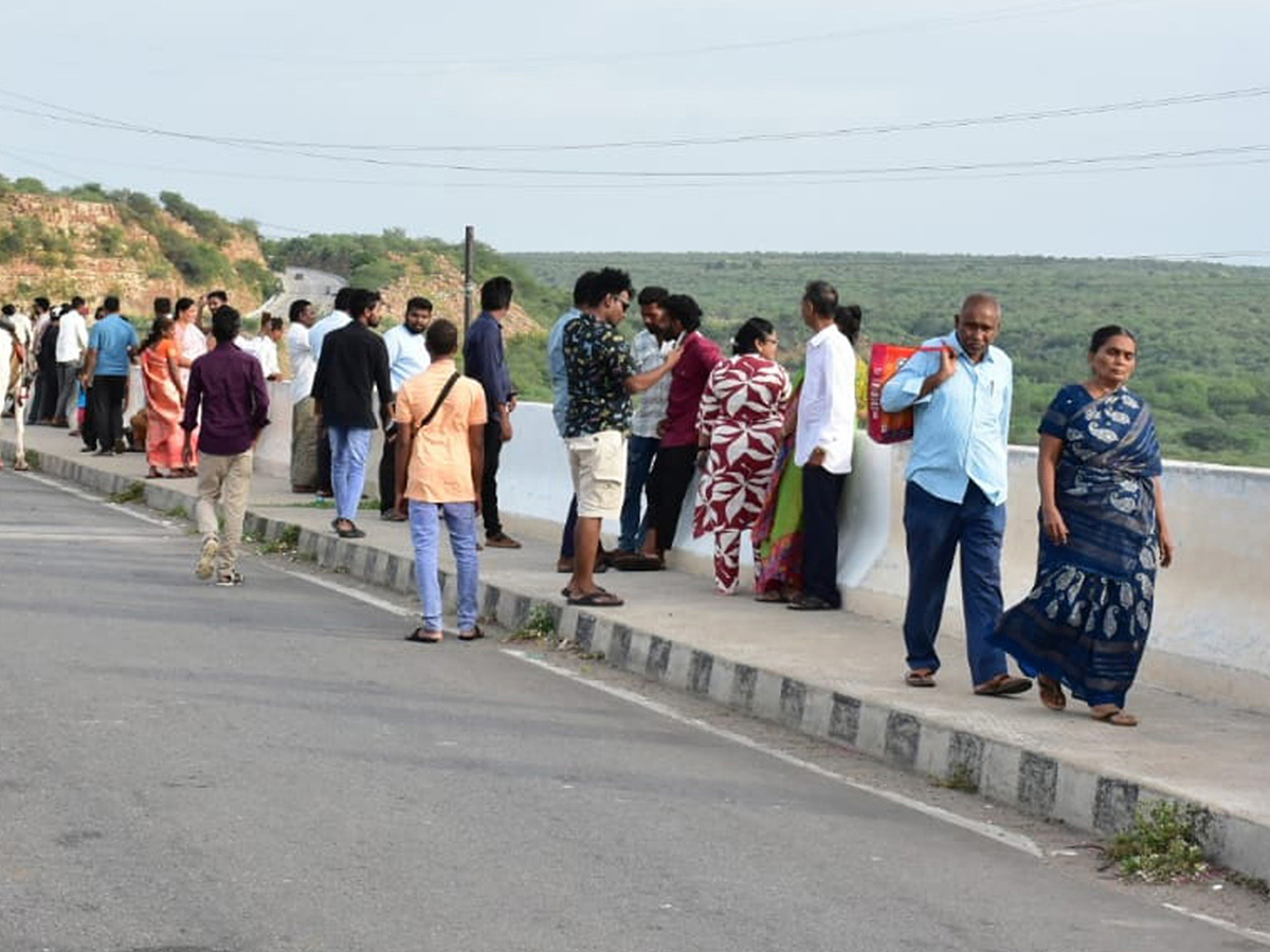 Nagarjuna Sagar Dam Gates Open 2025 Photos11
