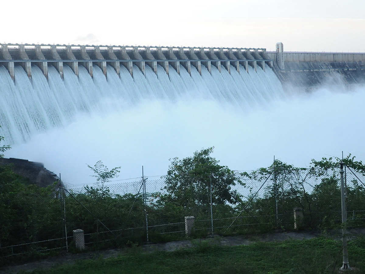 Nagarjuna Sagar Dam Gates Open 2025 Photos15