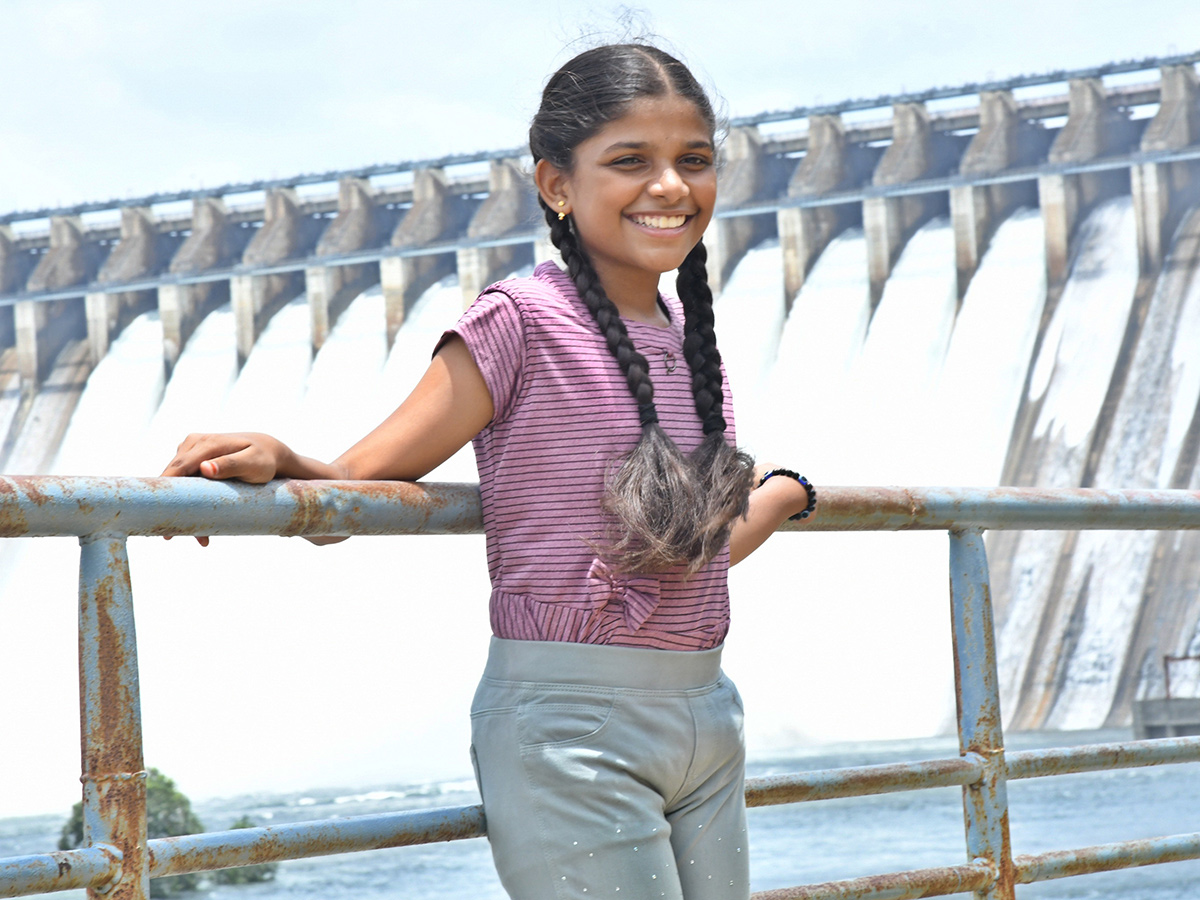 Nagarjuna Sagar Dam Gates Open 2025 Photos4