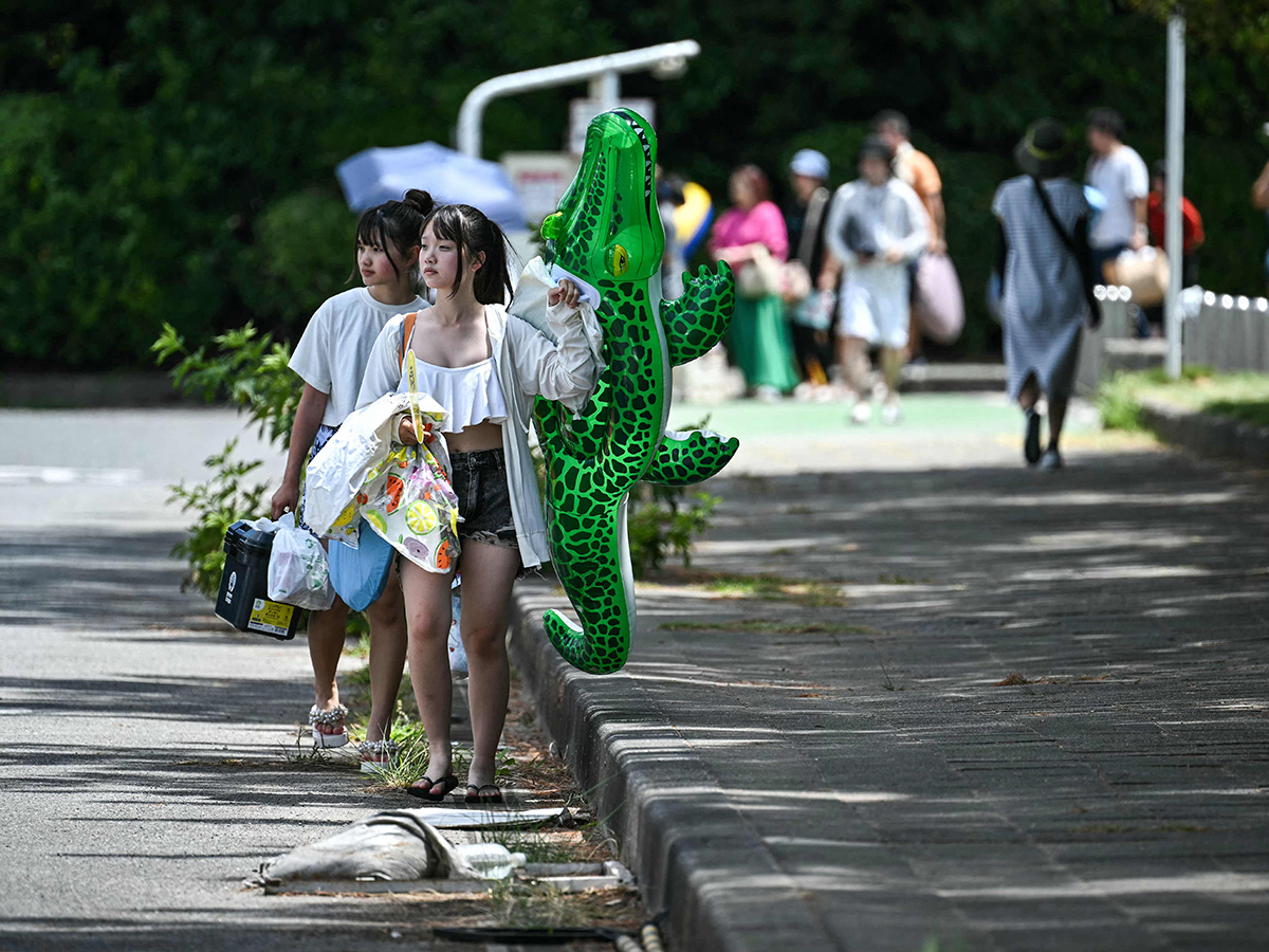 Tsunami hits coast of Japan after massive Russia earthquake2