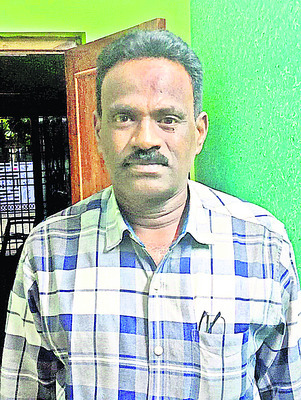 సంపన్నులను వదిలి.. చిరుద్యోగుల వెంట! 4