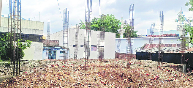 రెంటు బడి.. ‘వంట’బడి! 2