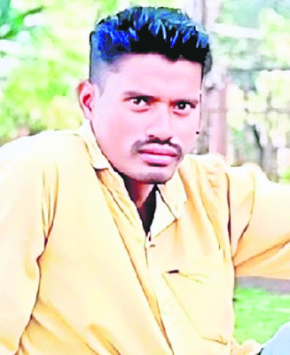 కుటుంబ సభ్యులు మందలించారని ఆత్మహత్య1