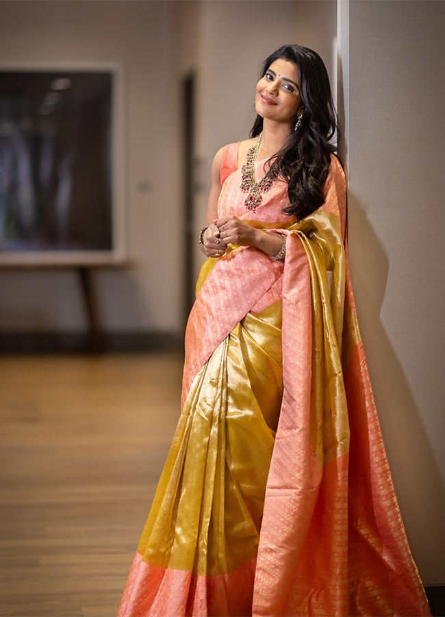 Tollywood Actress Aishwarya Rajesh Latest Photos7