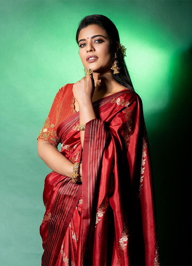 Tollywood Actress Aishwarya Rajesh Latest Photos8