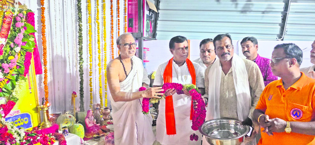 గెట్‌ అవుట్‌..!2