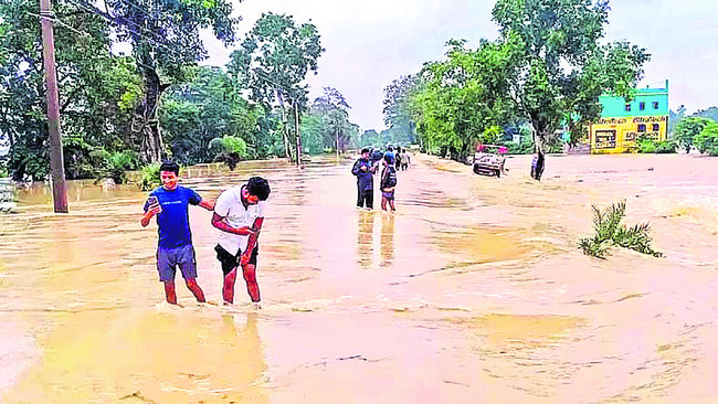 ఉత్తర ఒడిశాలో వరద ఉధృతి 2