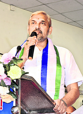 ప్రభుత్వం మెడలు వంచుదాం.. హామీలు అమలు చేయిద్దాం 2