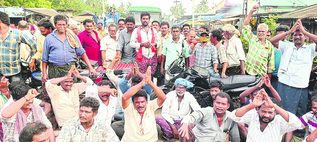 ధనదైన్యాలు1