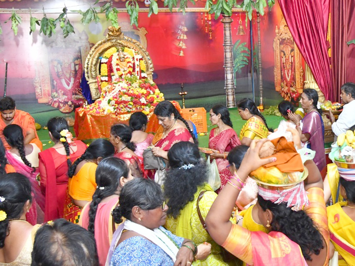 Ashada Masam Devotees Huge Crowd To Durga Temple In Vijayawada Photos13
