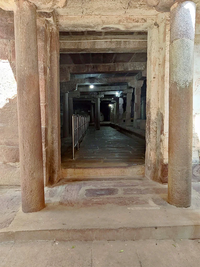 Devotional : Sri Sowmyanatha Swamy Temple Nandalur Photos 9