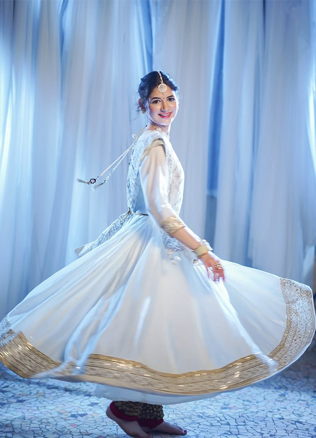 Tollywood Entry Harshaali Malhotra Akhanda 2 Movie Photos4