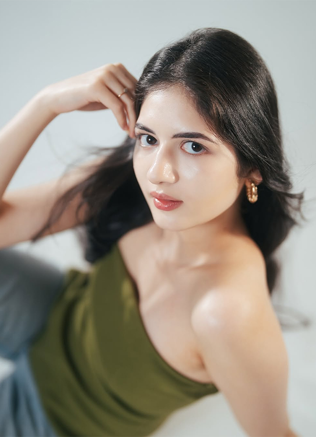 Tollywood Entry Harshaali Malhotra Akhanda 2 Movie Photos6