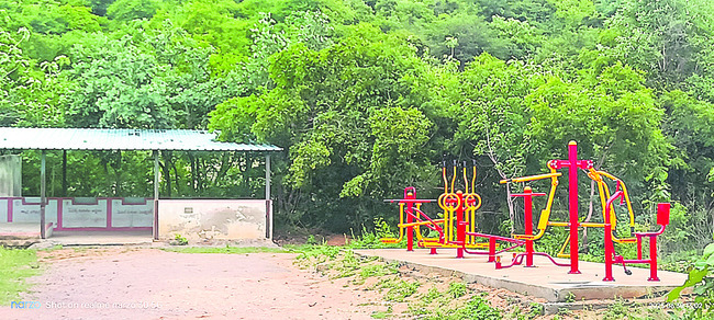 పంచాయతీలకు..1