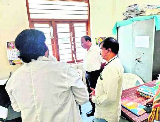 విద్యార్థులకు నాణ్యమైన భోజనం అందించాలి3