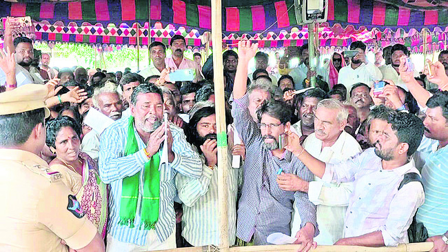 ఆత్మాహుతికై నా సిద్ధమే.. భూములు మాత్రం ఇవ్వం 2