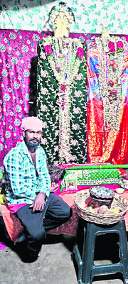 పీరీల పండగకు వేళాయే ు..1