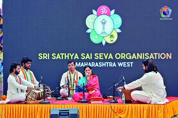 సాయి నామం.. దివ్య చరితం 2