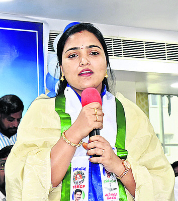 త్రికరణశుద్ధితో ఇచ్చిన హామీలు 2