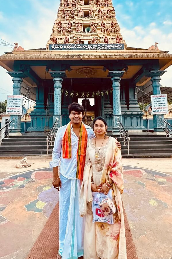 Comedian Kevvu Kartheek And His Wife Visited Temples: Photos2