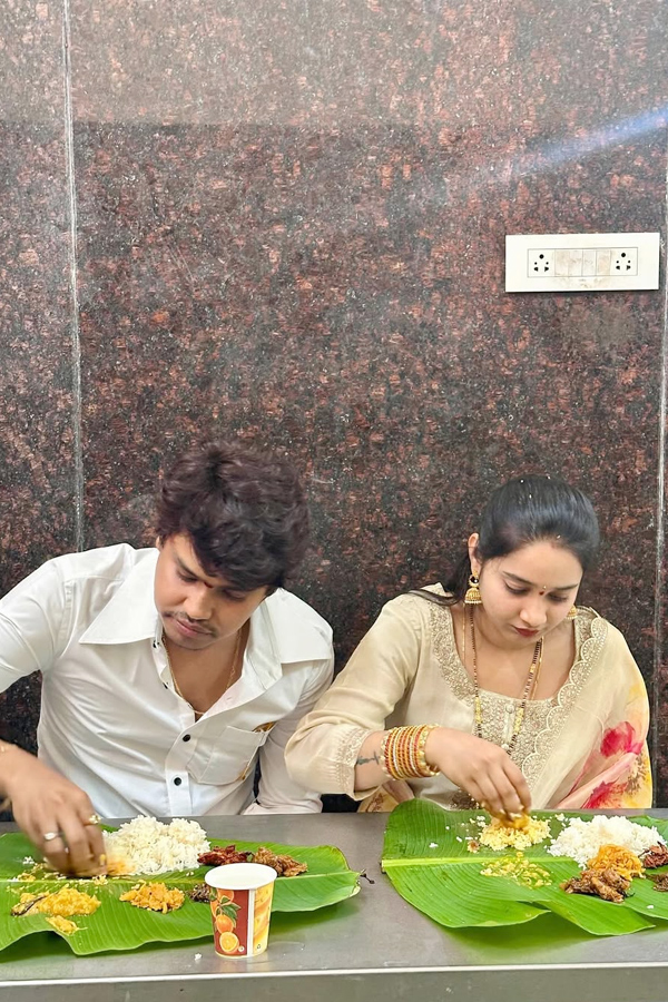 Comedian Kevvu Kartheek And His Wife Visited Temples: Photos6