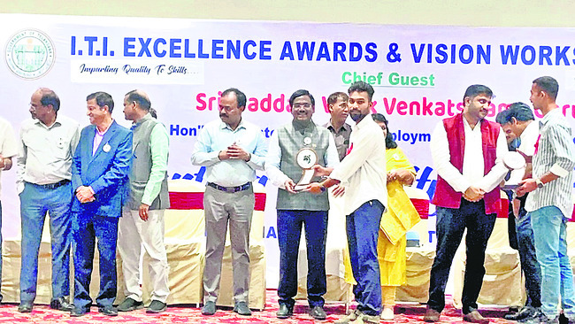 నేడు ప్రజావాణి1