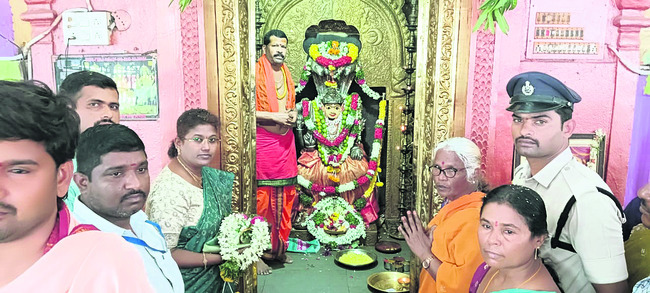 మునగ తోట రైతులకు ఉపాధి1