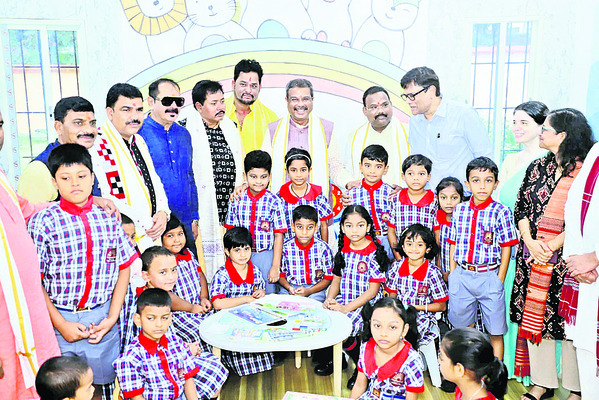 ఒడిశాను విద్యా హబ్గా మార్చుతాం2