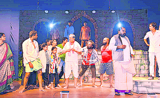 కొనసాగిన నాటికల పోటీలు 1