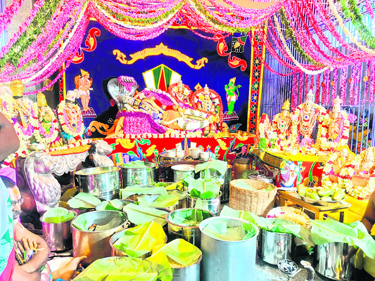 యోగ నిద్రలో నరసింహుడు 1