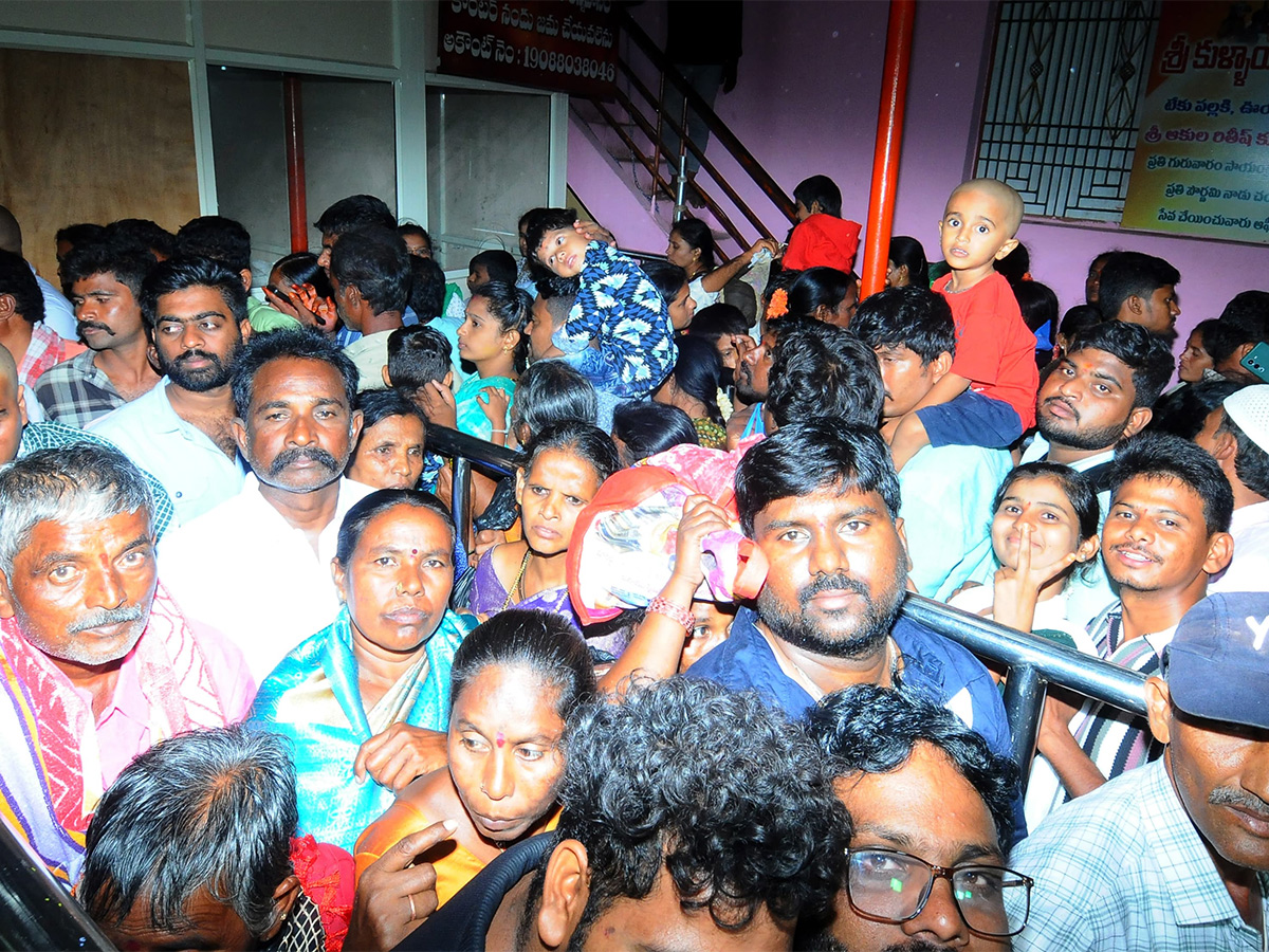 Gugudu Kullai Swamy Temple At Anantapur Photos13