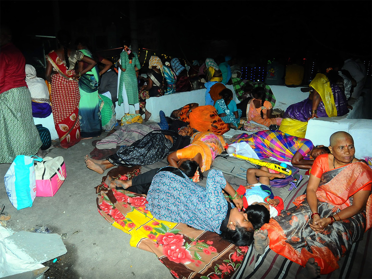 Gugudu Kullai Swamy Temple At Anantapur Photos17