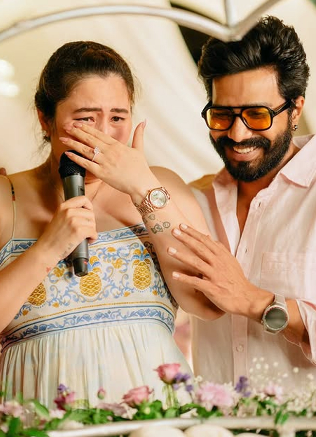 Aamir Khan naming Vishnu Vishal and jwala Gutta's daughter 11