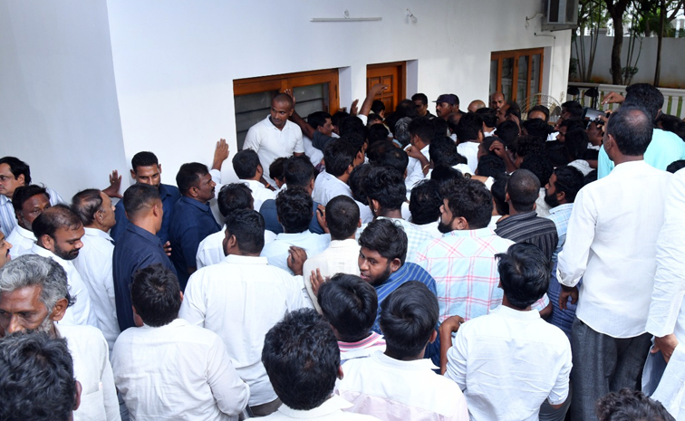 ysrcp president ys jagan mohan reddy pulivendula tour6