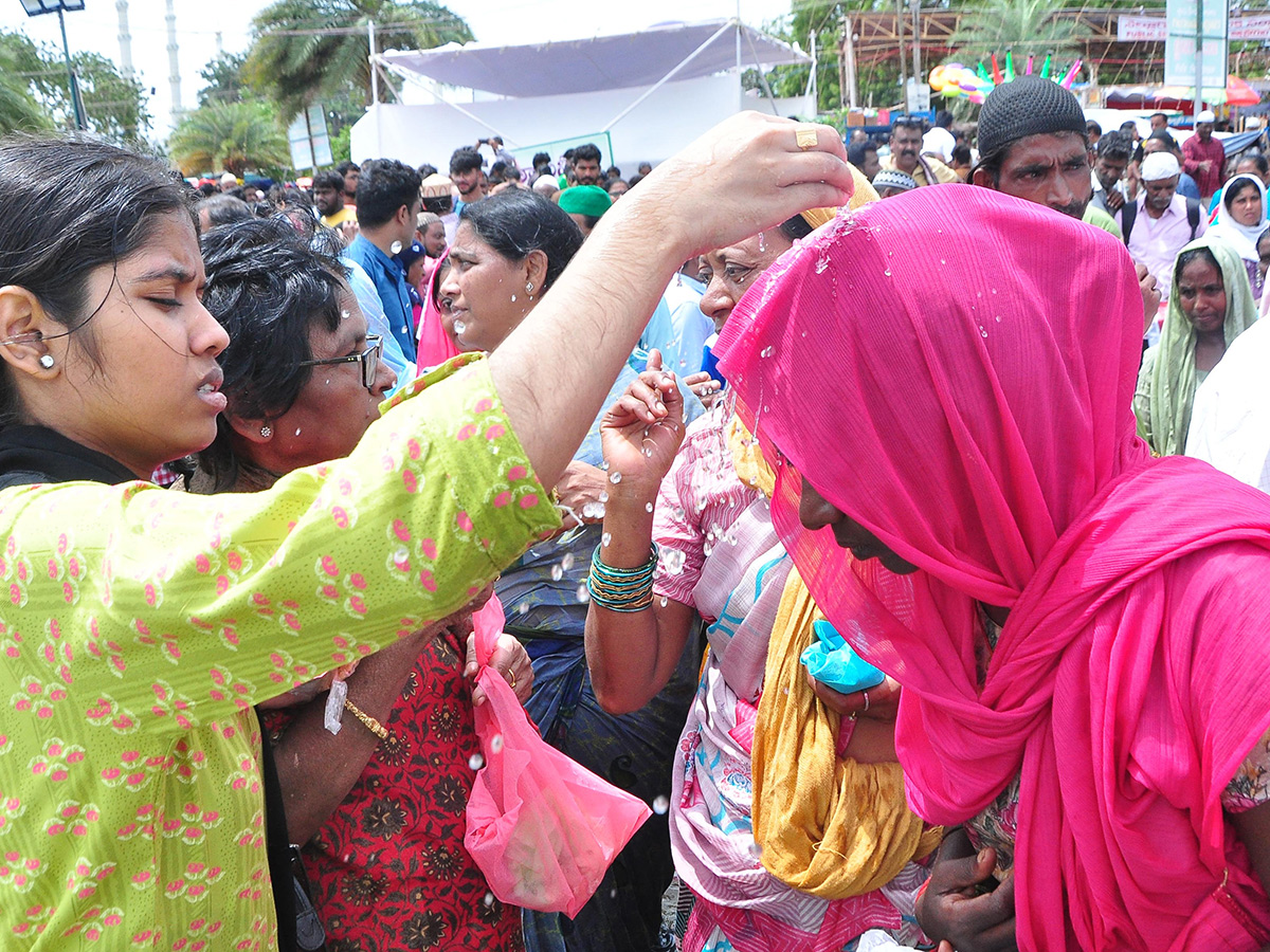 Rottela Panduga in Swarnala Cheruvu Nellore 2025 25