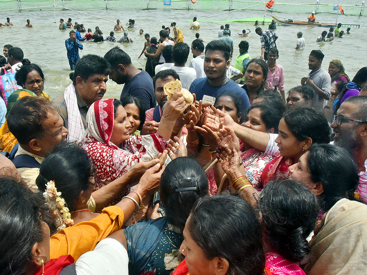 Rottela Panduga in Swarnala Cheruvu Nellore 2025 6