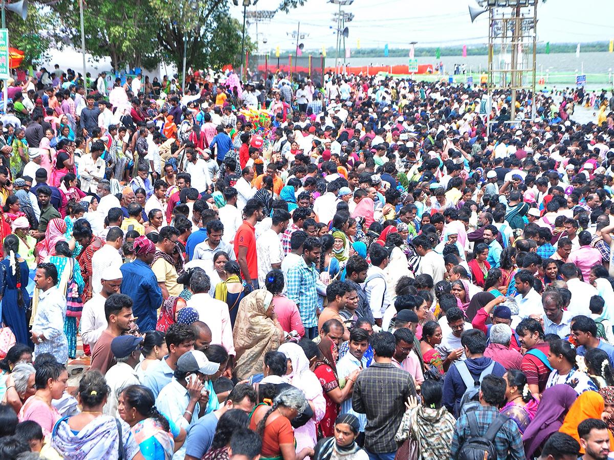 Rottela Panduga in Swarnala Cheruvu Nellore 2025 7