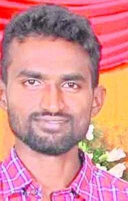 రోడ్డు ప్రమాదంలో యువకుడి దుర్మరణం
1
