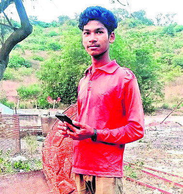 రోడ్డు ప్రమాదంలో ఇద్దరు దుర్మరణం 1