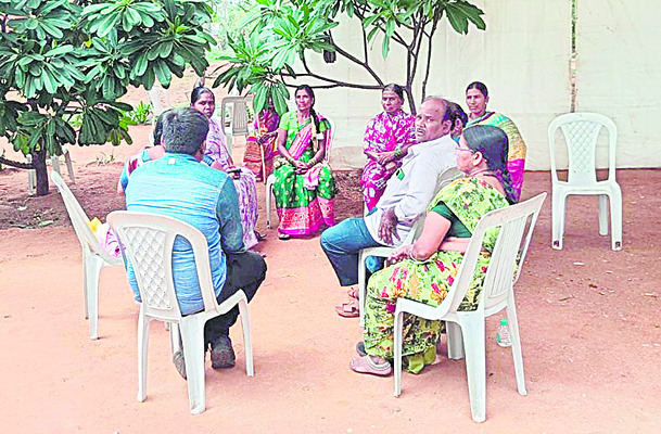 ఏమయ్యారో?1