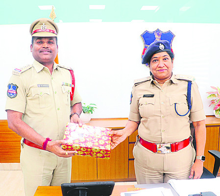 సింగూరు జలాలను విడుదల చేయాలి1