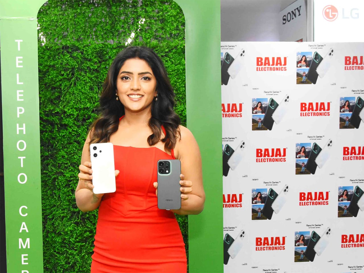 Actress Eesha Rebba Unveils All New OPPO Reno14 Series12