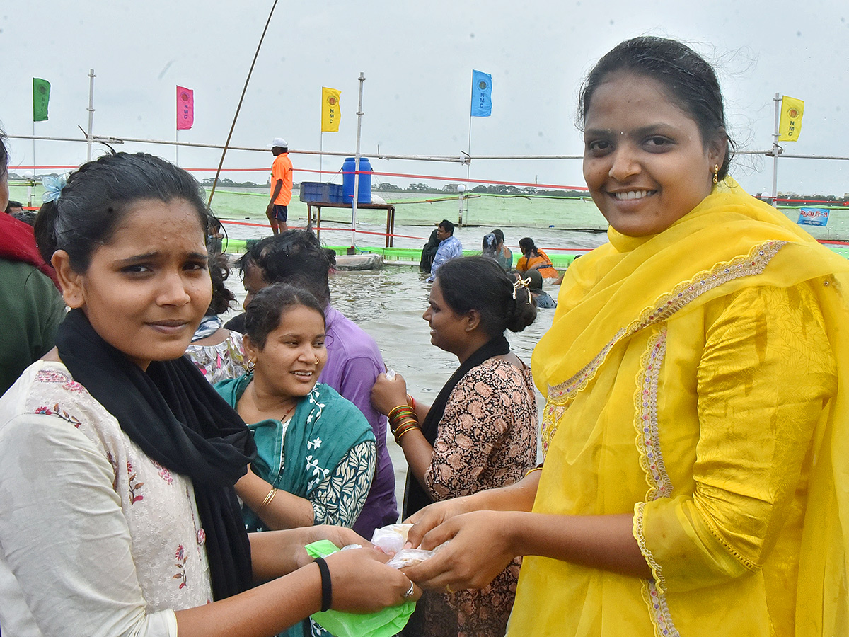 Devotional : Nellore Rottela Panduga 2025 Photos5