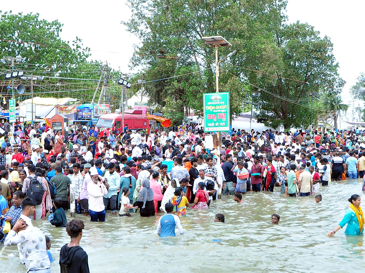 Devotional : Nellore Rottela Panduga 2025 Photos8