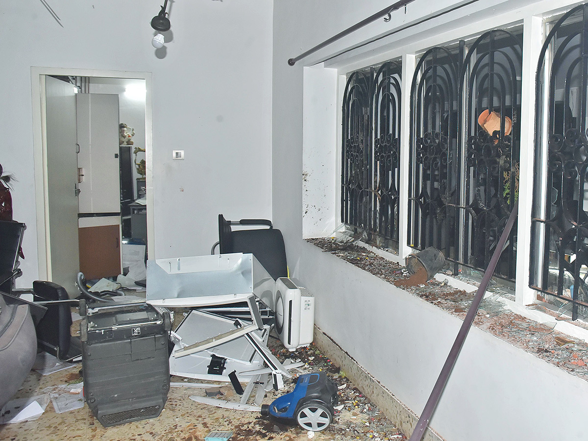 Nallapareddy Prasanna Kumar Reddy Fires On Kutami Over TDP Goons Attack21
