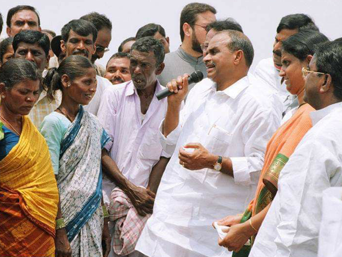 YS Rajasekhara Reddy Rare And Unseen Photos20