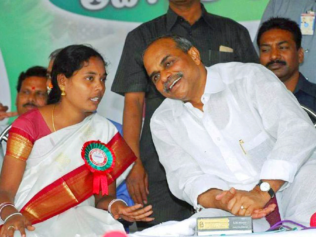 YS Rajasekhara Reddy Rare And Unseen Photos21