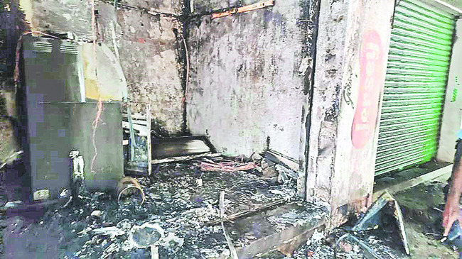 ఎస్‌బీఐ ఏటీఎం దగ్ధం 2